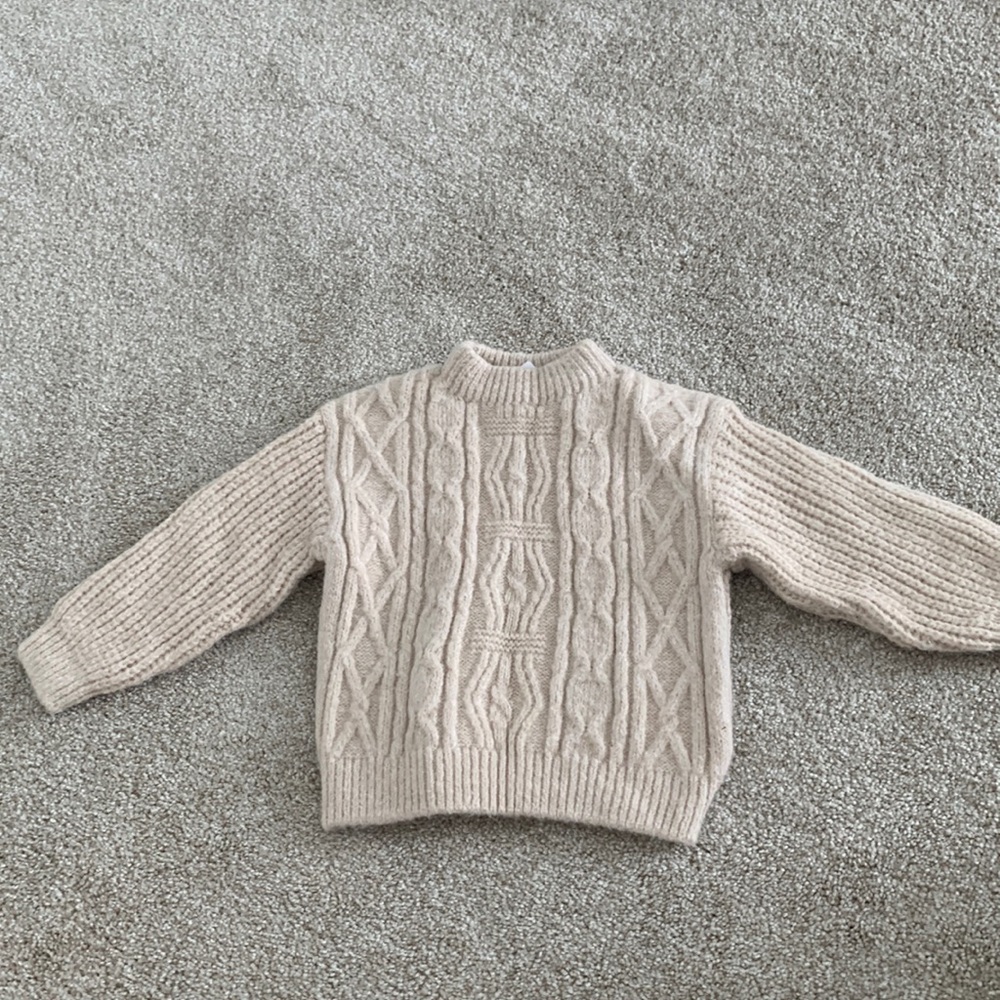 Zara girls cable knit sweater